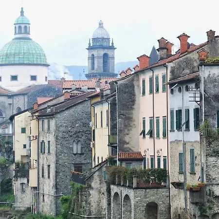 House Holidays Da Oneglia Aulla