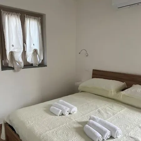House Holidays Da Oneglia Casa vacanze Aulla