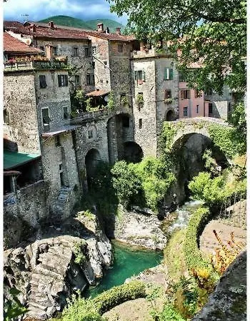 House Holidays Da Oneglia Aulla